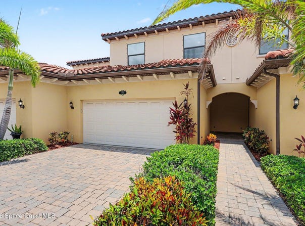 740 Lanai Circle, Melbourne, FL 32937