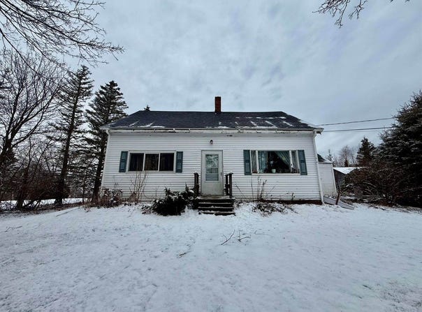 6 Case Drive, Lubec, ME 04652