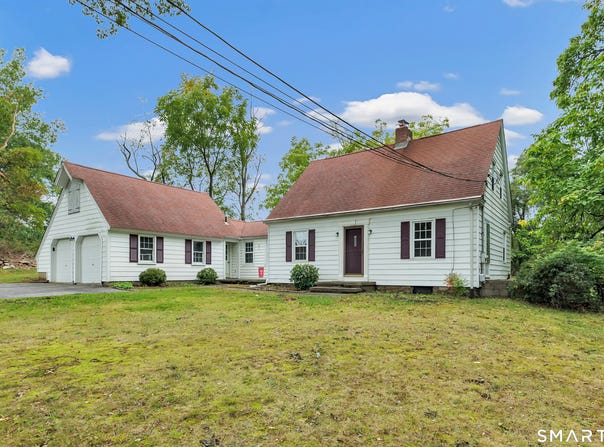 22 Tomlinson Road, Seymour, CT 06483