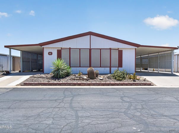 3700 S TOMAHAWK Road, Apache Junction, AZ 85119