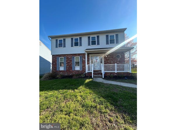 305 DOUBLE EAGLE Drive, LINTHICUM HEIGHTS, MD 21090