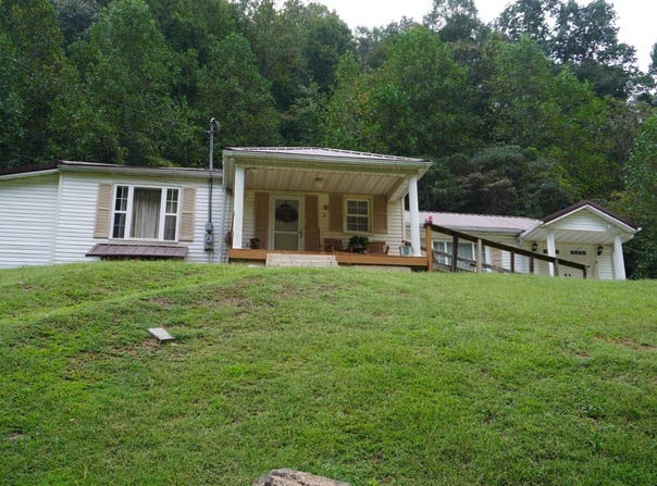 2 Turnberry Dr., Baisden, WV 25608