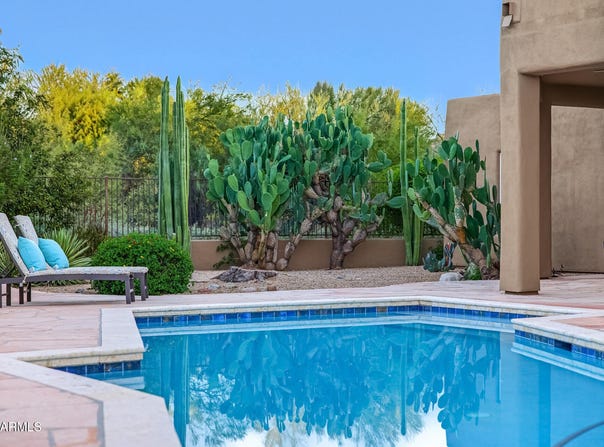 9828 E GAMBLE Lane, Scottsdale, AZ 85262