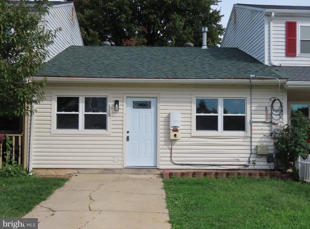 115 E BEAVER Court, BEAR, DE 19701
