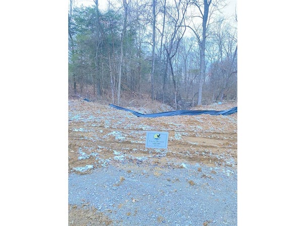 Sandhill Drive lot: 201, Maineville, OH 45039