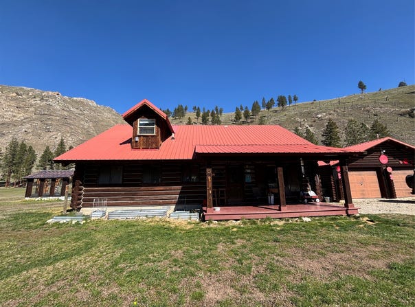 5900 US Hwy 93 S, Sula, MT 59827