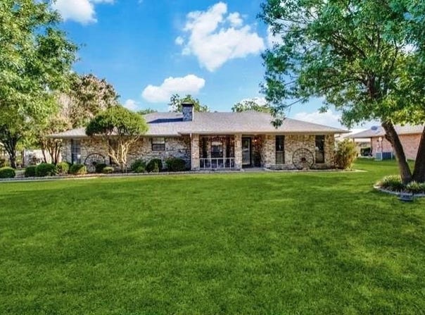 300 E Short Street, Leonard, TX 75452