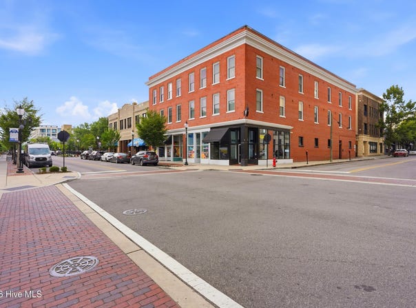 304 N Front Street, Wilmington, NC 28401