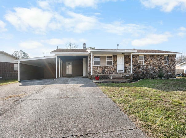 102 Capri Drive, Melbourne, AR 72556