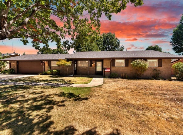 1111 Ranch Drive, Springdale, AR 72762