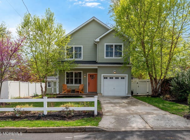 133 Maplewood Avenue, Atlantic Highlands, NJ 07716