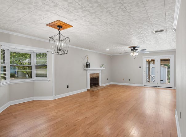 24 Brierwood Circle, Conway, AR 72034