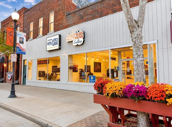 205 WISCONSIN AVE W, Tomahawk, WI 54487