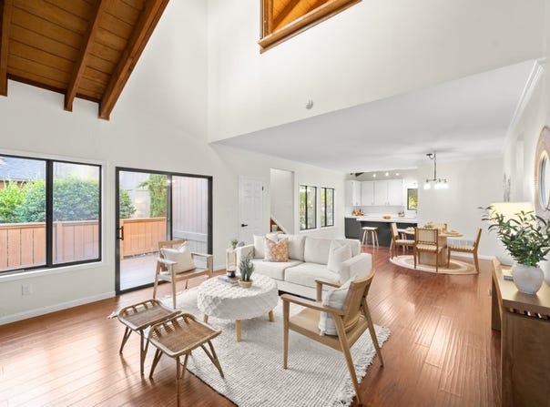 5904 Oak AVE, CARMICHAEL, CA 95608