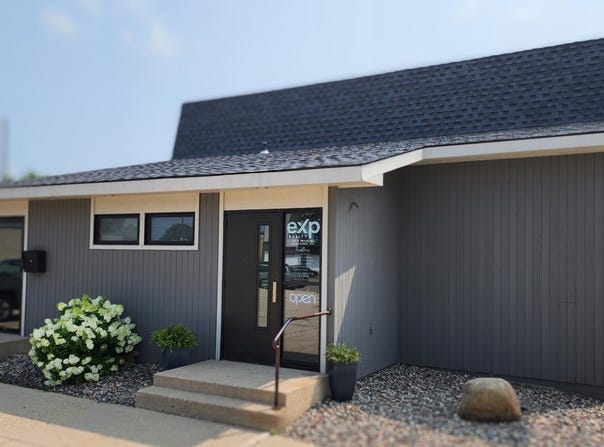 152 E Pearl Street, Owatonna, MN 55060