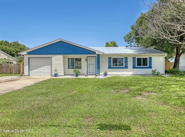 1671 CHARLES Boulevard NE, PALM BAY, FL 32907