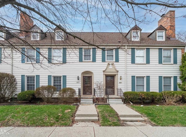 377 Rivard Boulevard, Grosse Pointe, MI 48230