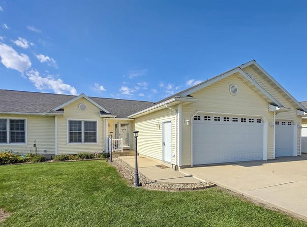 32445 Vail Avenue, New Hartford, IA 50660