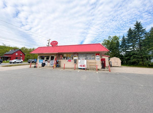 385 Main Street, Gorham, NH 03581