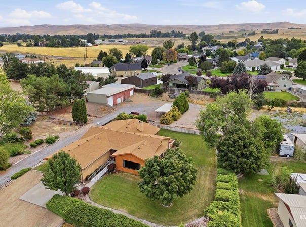 10146 Vistair Pl, Payette, ID 83661