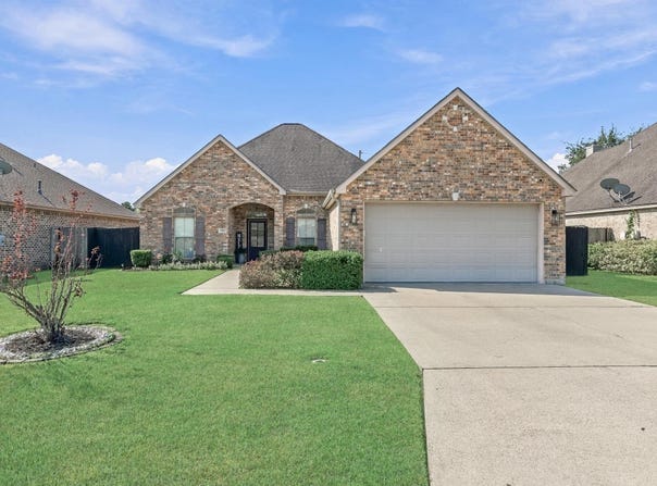 7885 N WINDEMERE, Beaumont, TX 77713