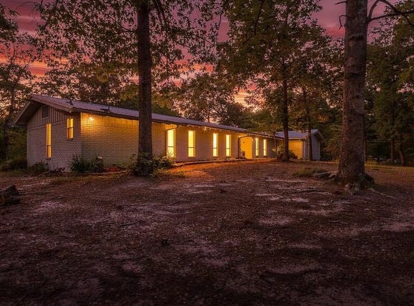 323 Cherokee Trail, Texarkana, AR 71854