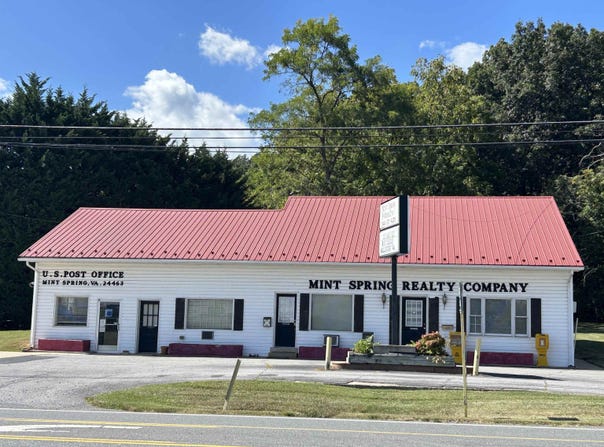 2069 LEE JACKSON HWY, STAUNTON, VA 24401
