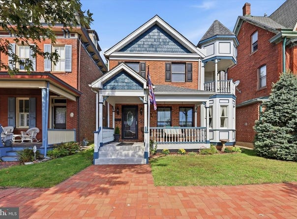 805 RADCLIFFE ST, BRISTOL, PA 19007