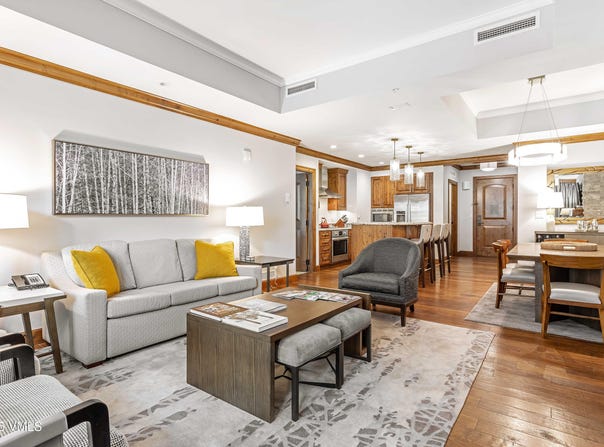 728 W Lionshead Circle, Vail, CO 81657