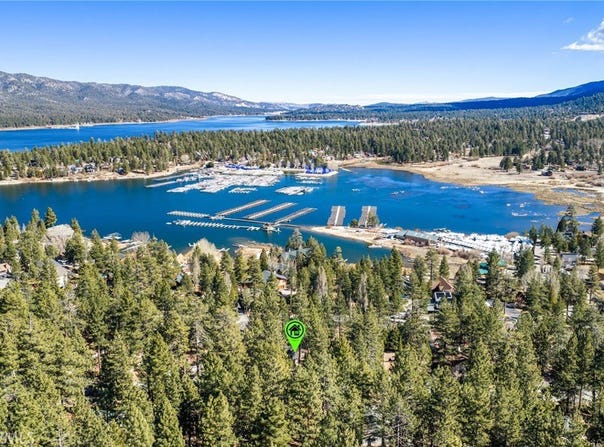 547 Chipmunk, Big Bear Lake, CA 92315