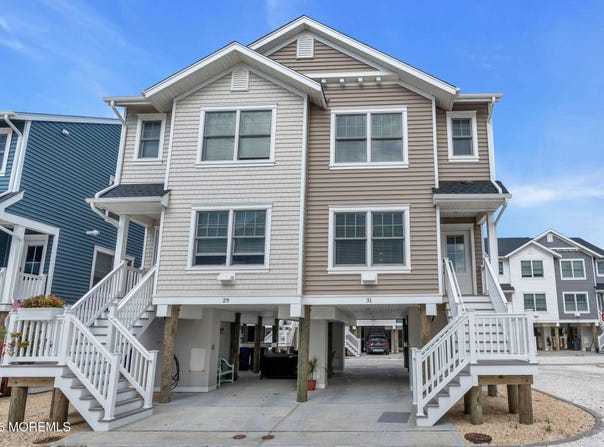 31 Shell Road, Mantoloking, NJ 08738