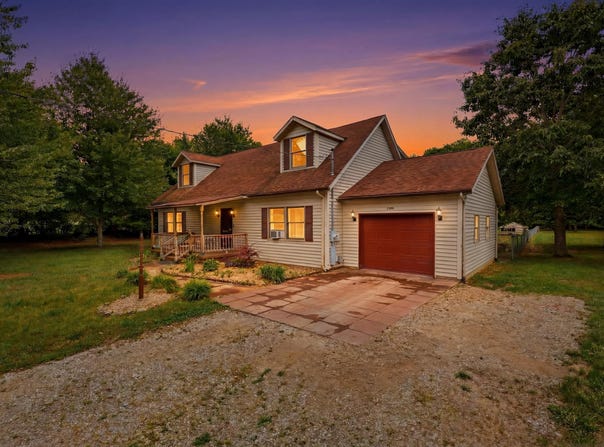 5850 E Napier Avenue, Benton Harbor, MI 49022