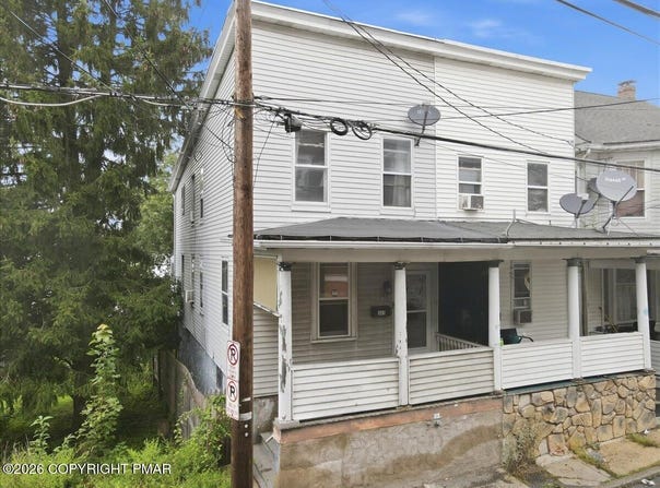 347 W Kline Avenue, Lansford, PA 18232