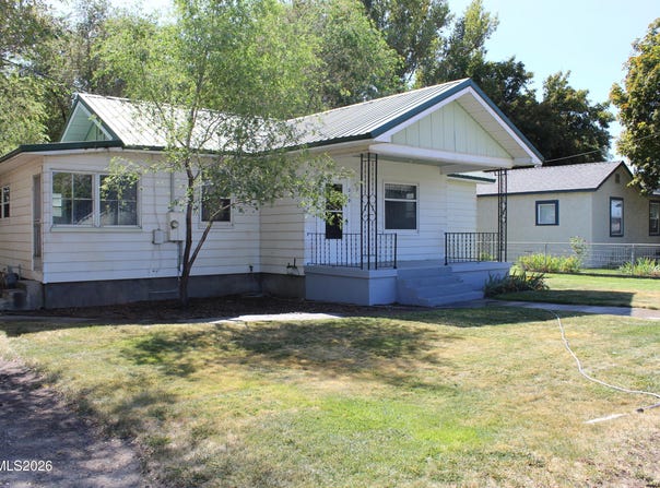 219 E 4th Street, Winnemucca, NV 89445