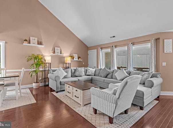 1630-90 WELSH Road, PHILADELPHIA, PA 19115