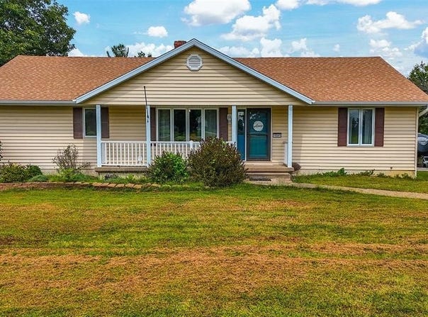 18541 Highway FF, Mexico, MO 65265