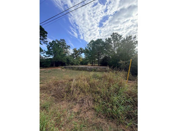 127 Koali Dr, Bastrop, TX 78602