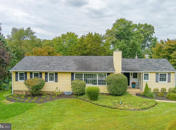 415 SCHOOL Lane, WAYNE, PA 19087
