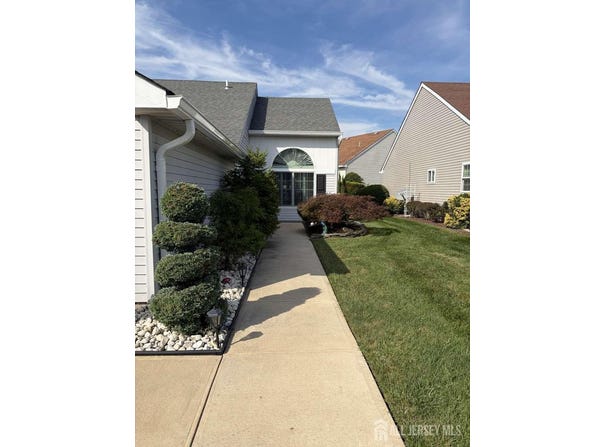 792 Pompton Road, Monroe, NJ 08831