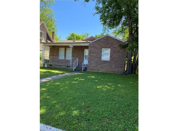 715 S 20th ST, Fort Smith, AR 72901