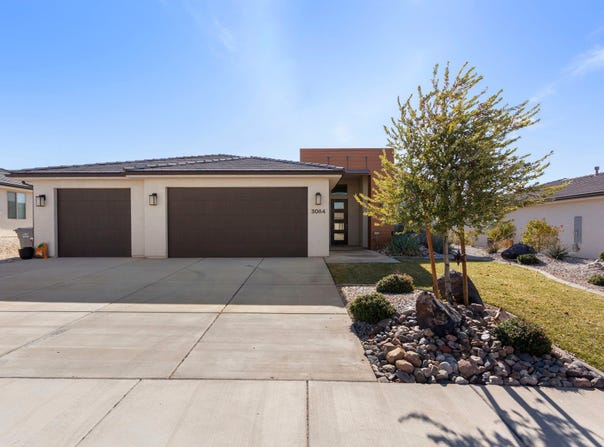 3084 E FUCHSIA Dr, St. George, UT 84790