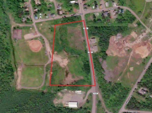 47663 Main Street, Houghton, MI 49931