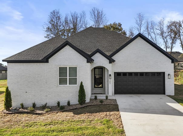 105 Michael Drive, Beebe, AR 72012