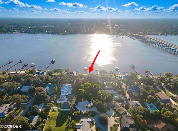 115 Riverside Drive, Ormond Beach, FL 32176
