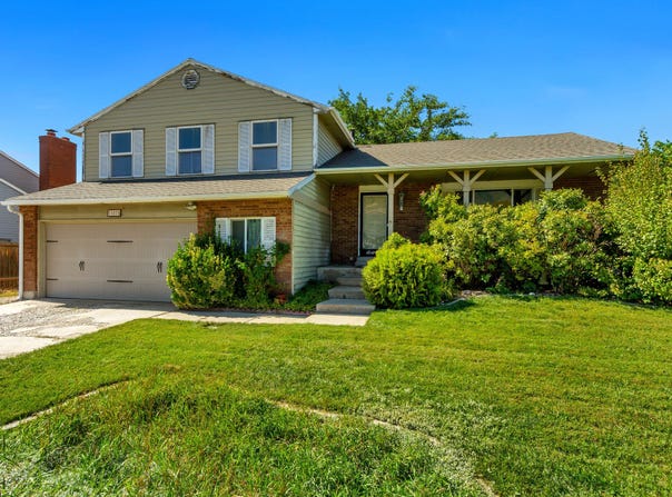 11878 S HIDDEN VALLEY Dr E, Sandy, UT 84094