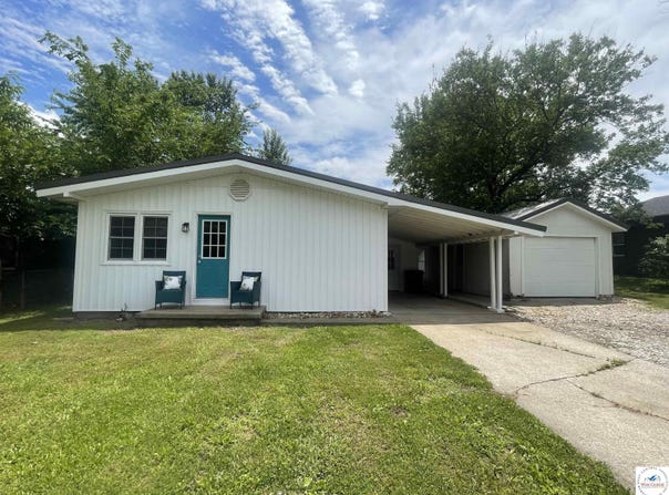 106 Crescent Drive, Lincoln, MO 65338