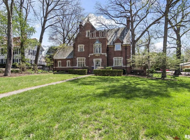 1050 WILLIAMS Boulevard, Springfield, IL 62704