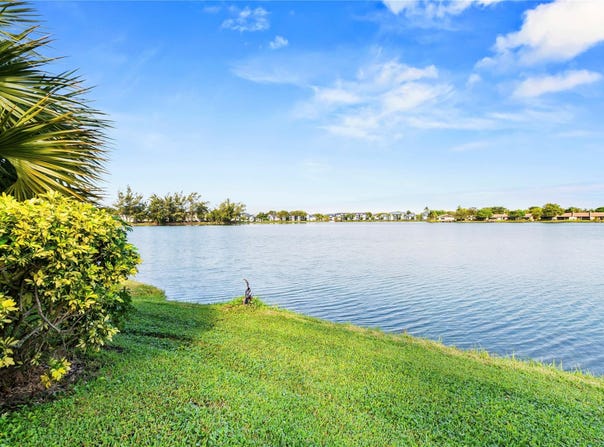5510 Lakeside Drive, Margate, FL 33063