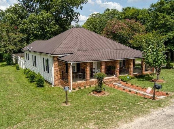 400 Middleton Dr, Windsor, SC 29856