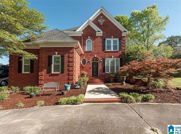 106 CRAIG CIRCLE, CLANTON, AL 35045